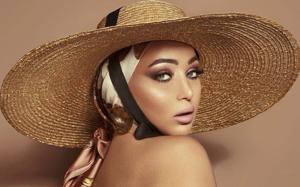 Farah Assaad Certified fashion stylist and art director