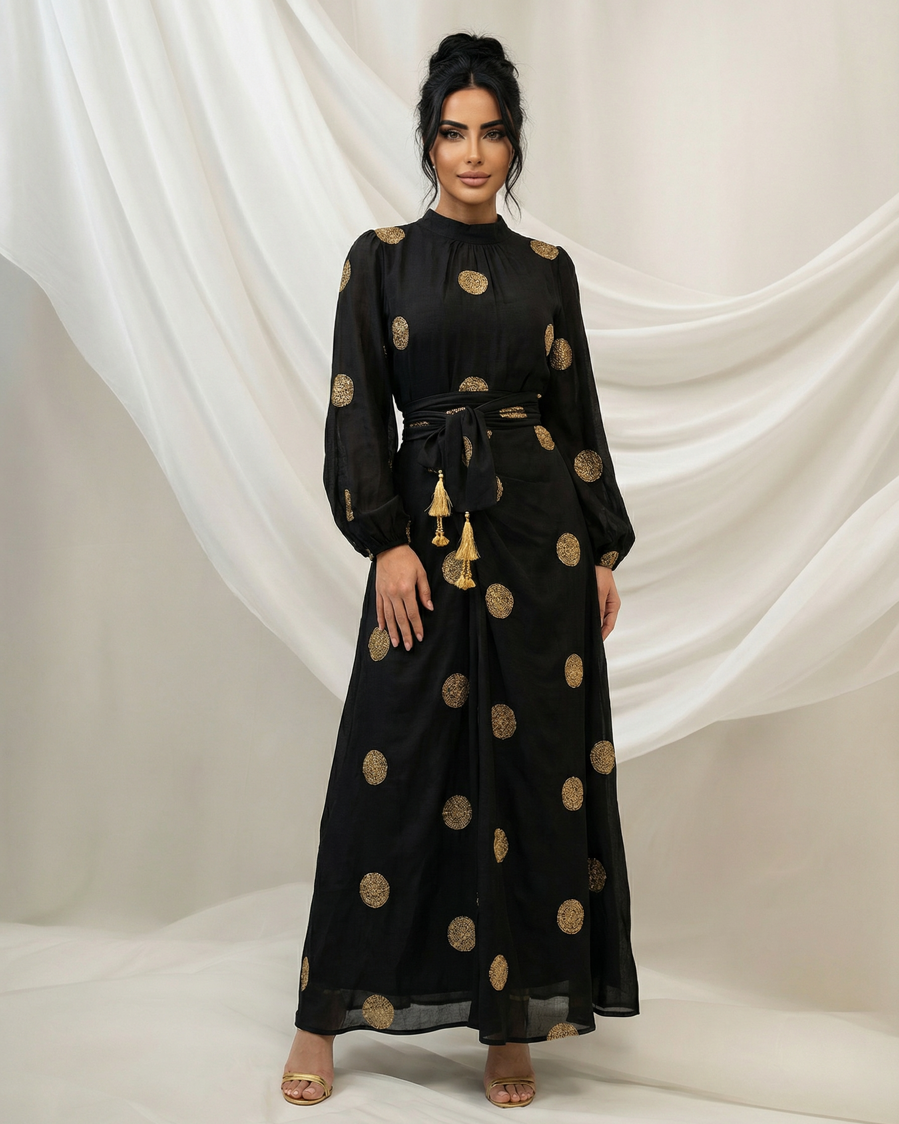 LeTouch Aurelle Noir look