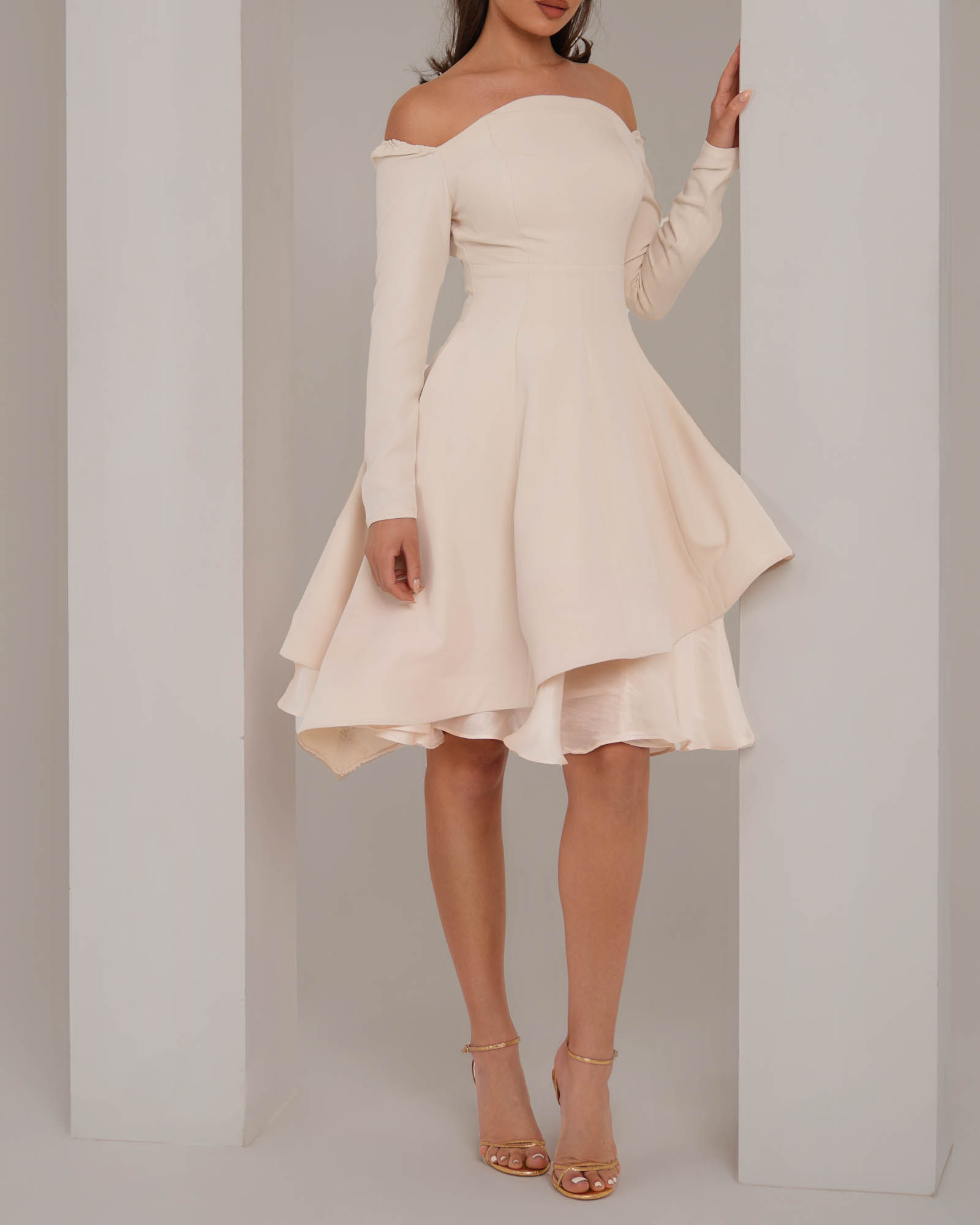 Letouch Cream Dream asymmetrical crepe dress