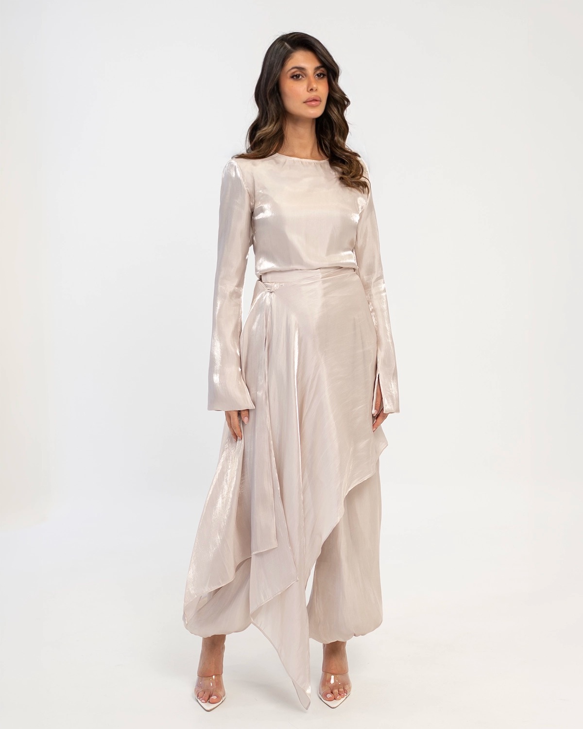 Letouch Lumière Silk Organza Set for an evening wedding