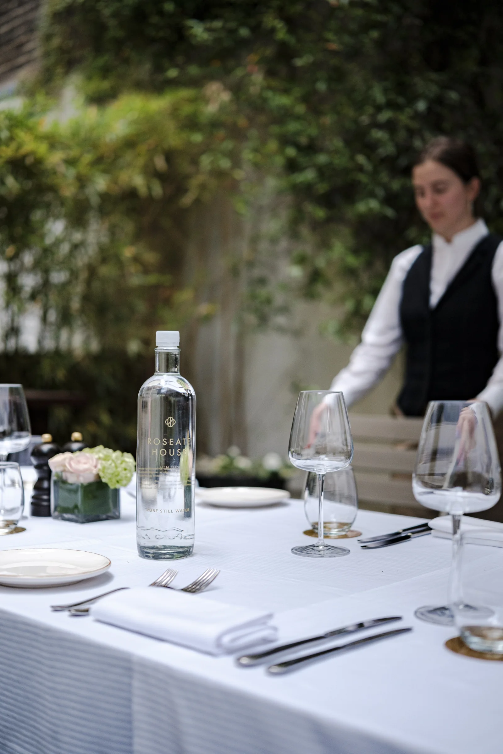 Table setting and service at Roseate House London