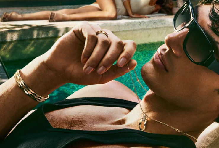Models Faretta Radic and Akbar Shamji in Graff's Laurence Graff Signature gold jewellery campaign