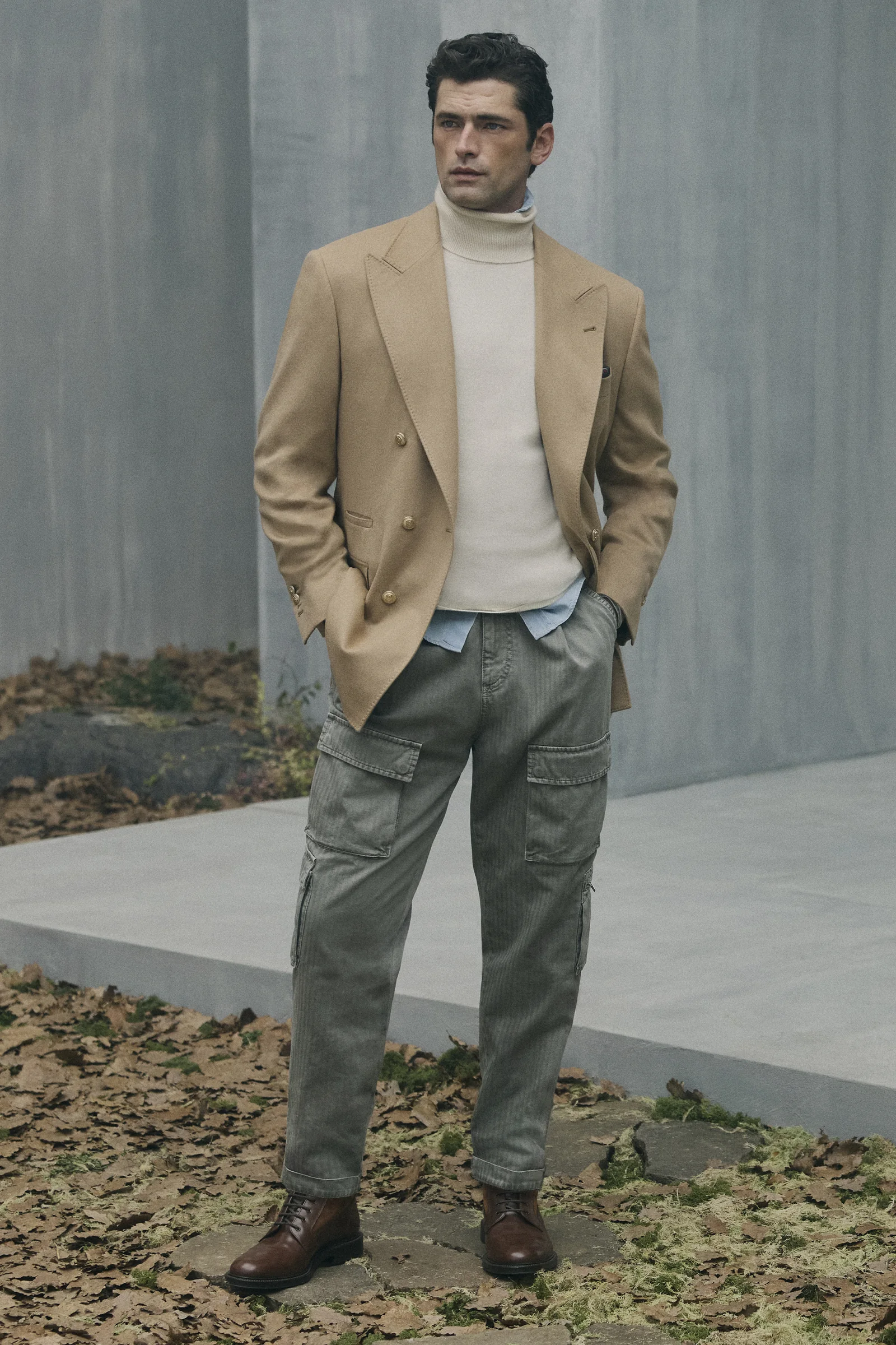 A Brunello Cucinelli camel blazer over a turtleneck, Fall Winter 2026