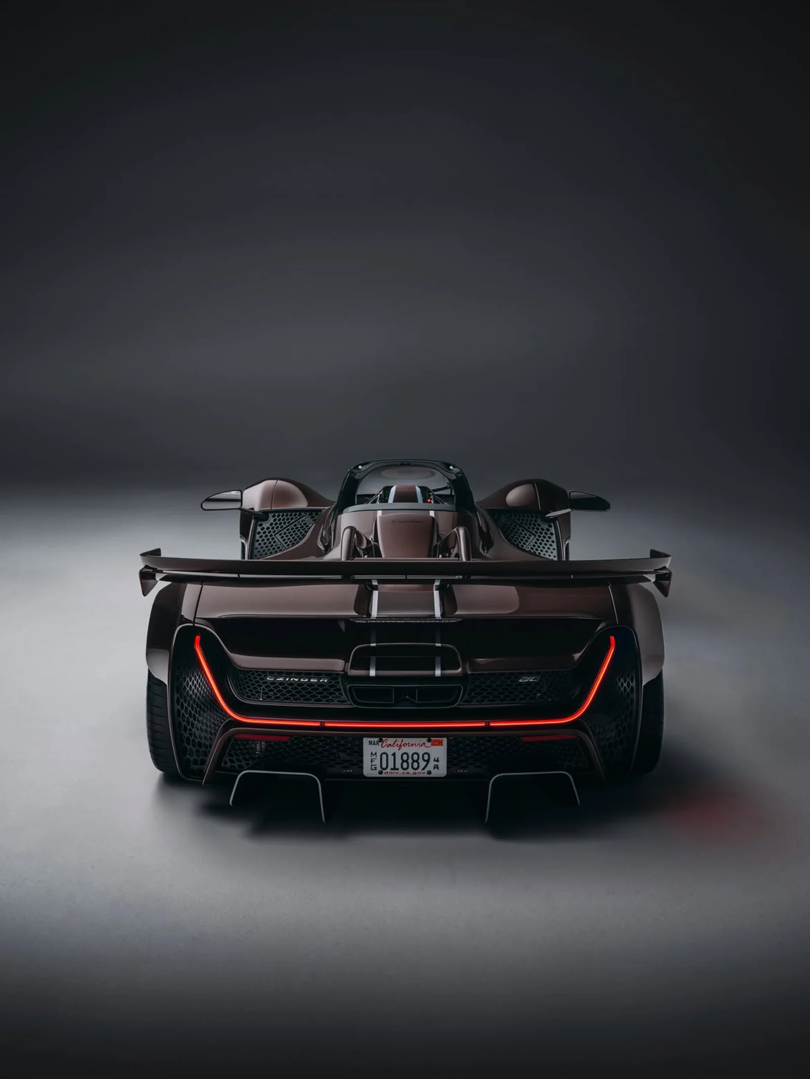 Czinger 21C Spyder rear view with red diffuser accent