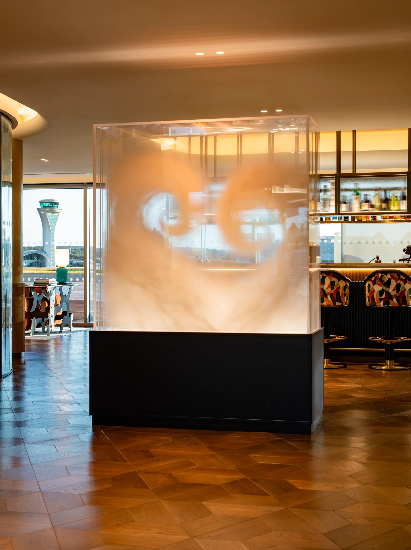 The Aero sculpture by David Spriggs in the Flexjet terminal lobby